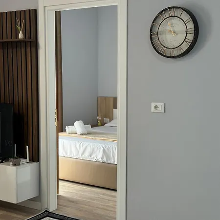 L&r Nest Apartment *